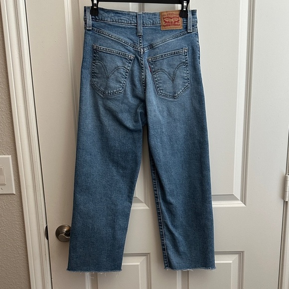 Women’s Levi’s Ribcage Straight Ankle - Picture 2 of 14